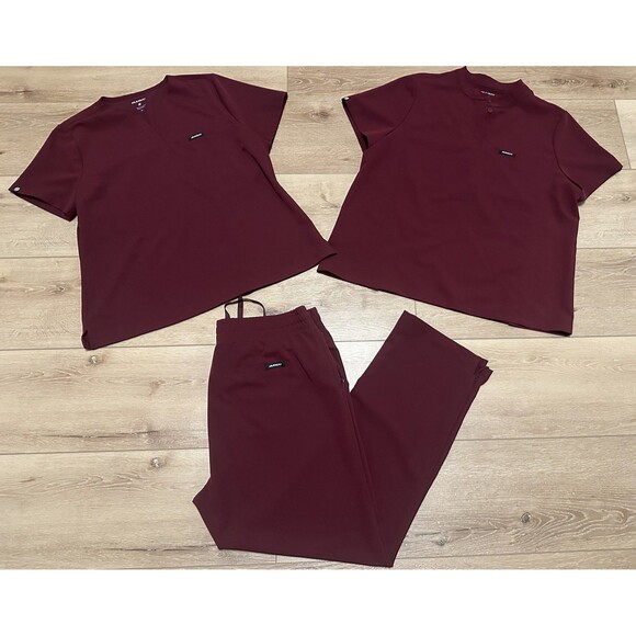 Women’s Jaanuu Scrub Set Maroon XL Xenos Pants & 2 Tops EUC! - Picture 1 of 9